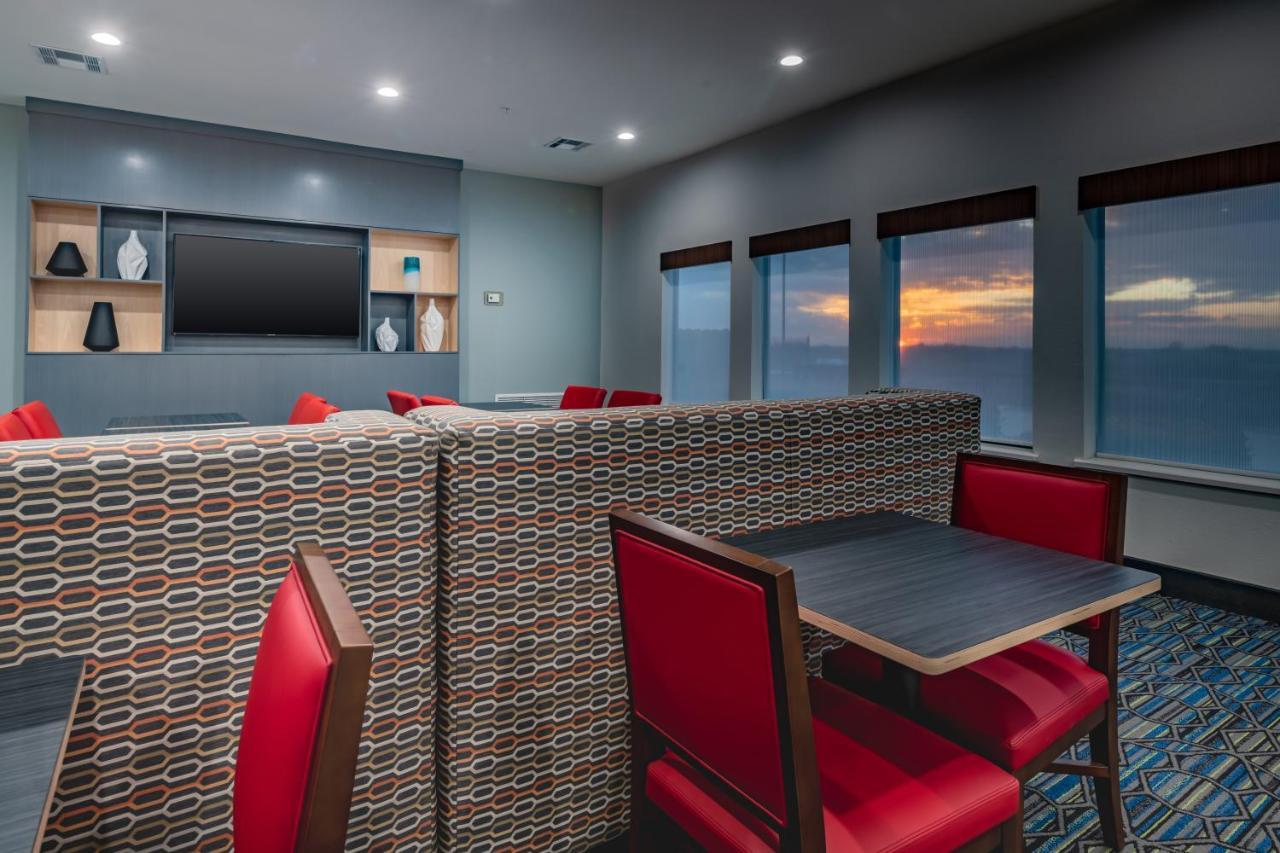 Holiday Inn Express & Suites N Waco Area - West By Ihg Kültér fotó